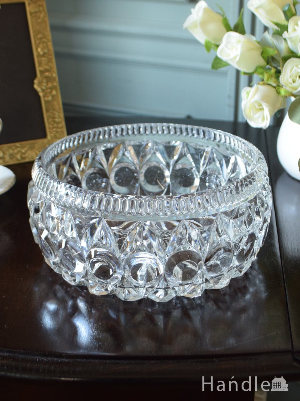 アンティークガラスの食器、大きな水玉模様がキラキラ輝くアンティークガラスのボウル (pg-6853)