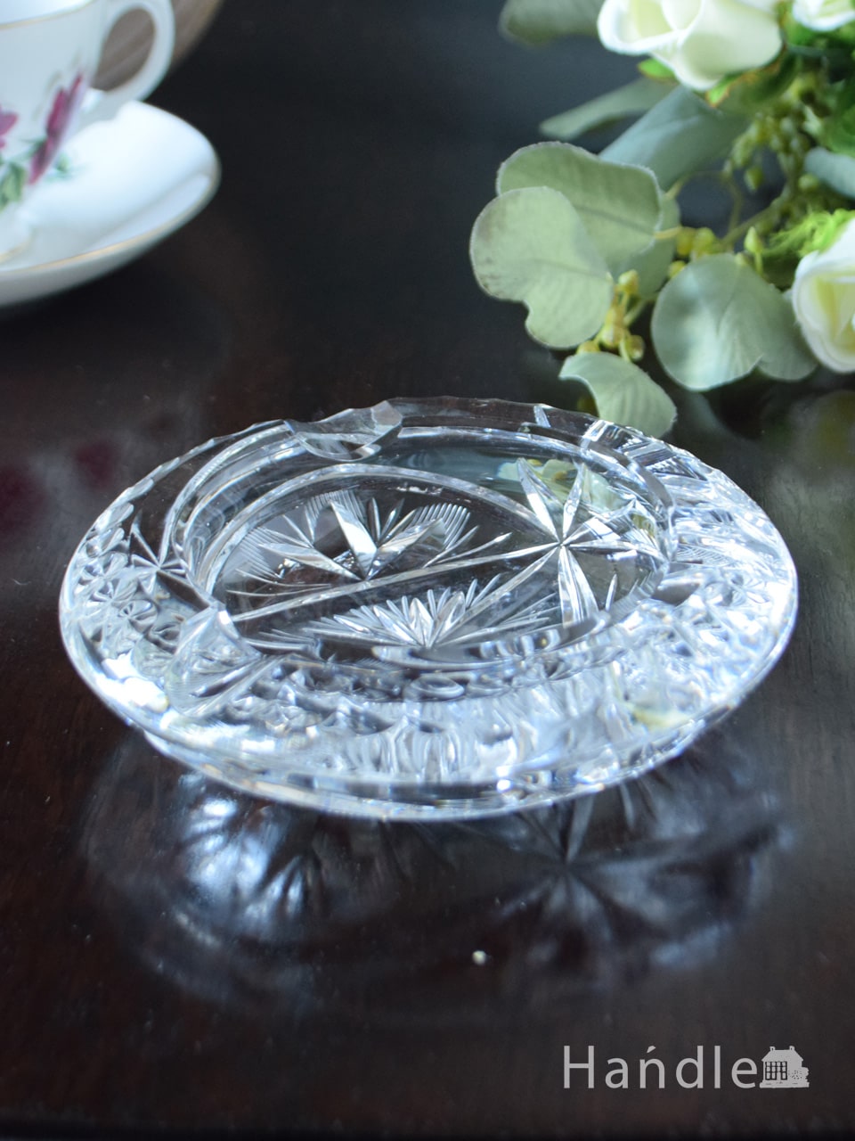 アンティークガラスの灰皿、イギリスで見つけたプレスドグラスのアンティーク雑貨 (pg-6926)