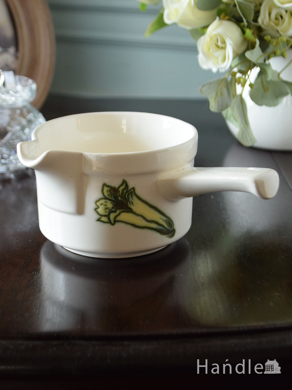 英国のアンティーク陶磁器、ロイヤルウースター（PALISSY）のミルク