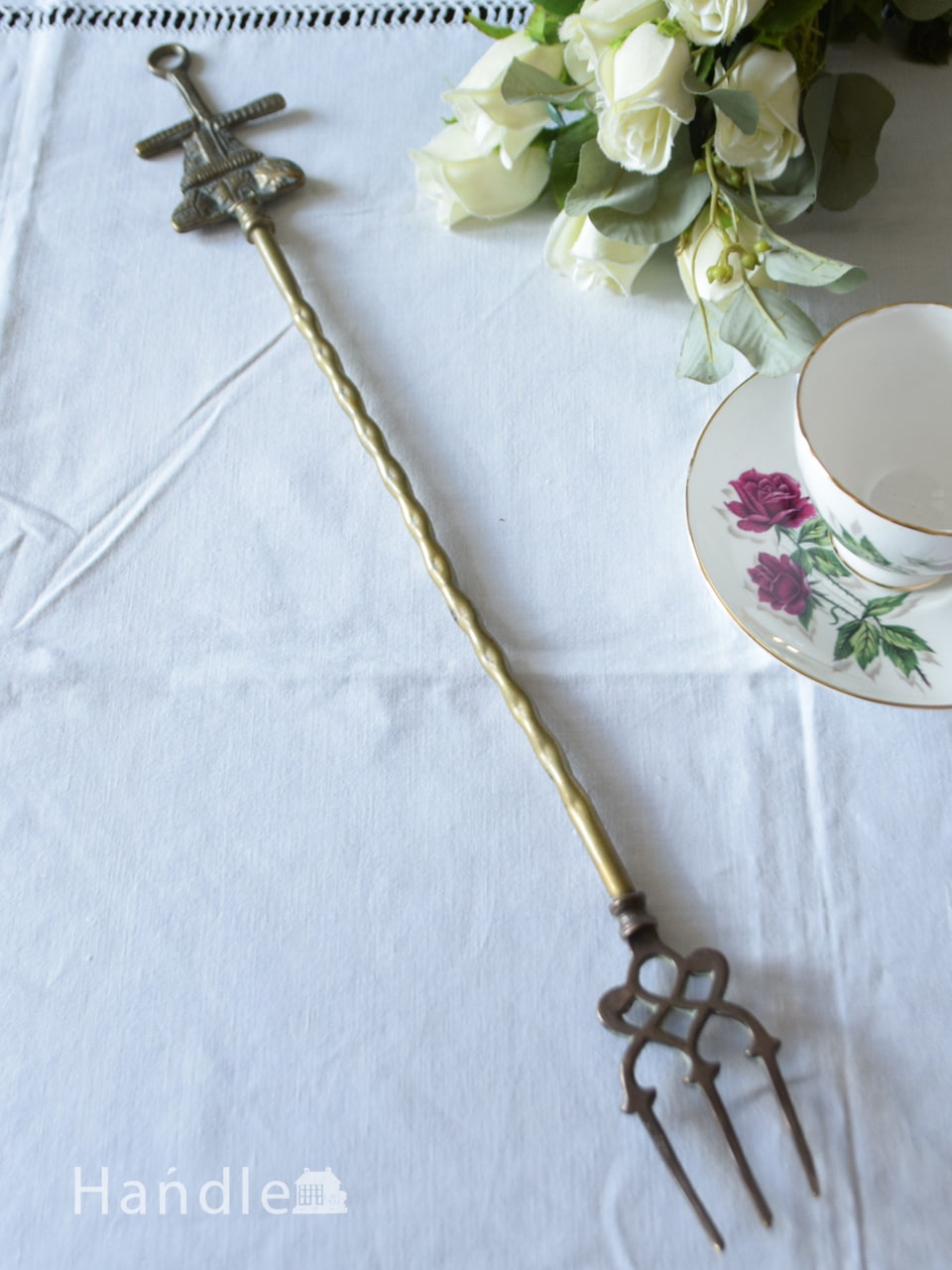 英国から届いたオシャレなアンティーク真鍮雑貨、トースティング