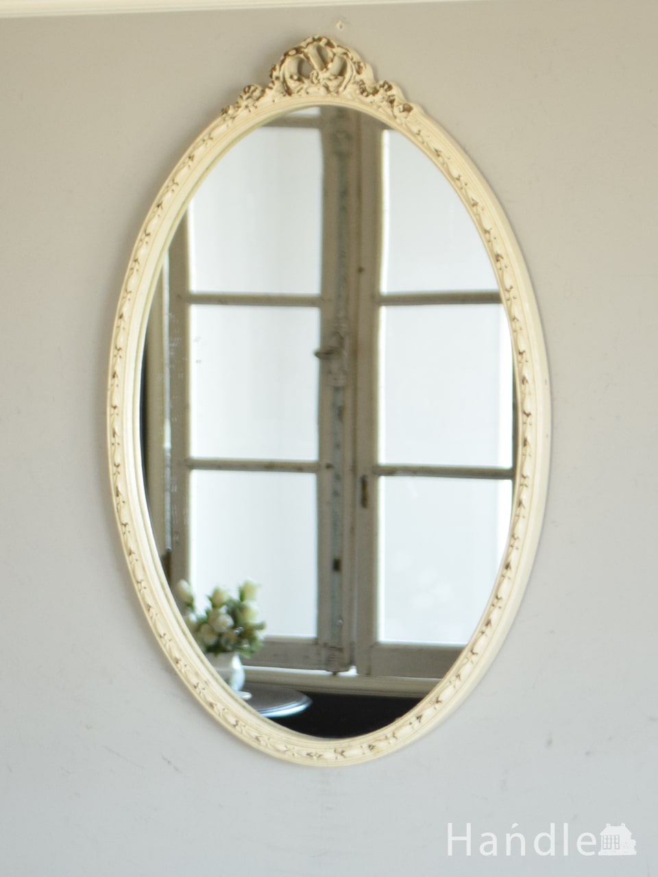 フランスのアンティークの壁掛け鏡、可愛いアンティークのモールディングミラー