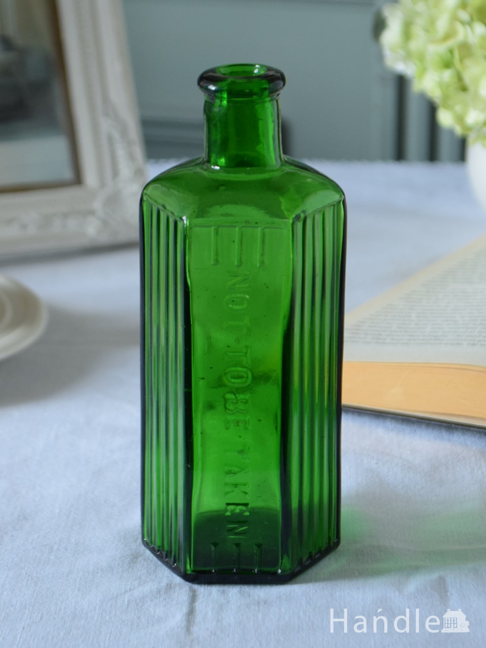 アンティークのおしゃれなガラスボトル、グリーン色のポイズンボトル　 (NOT TO BE TAKEN ) (d-1781-z)