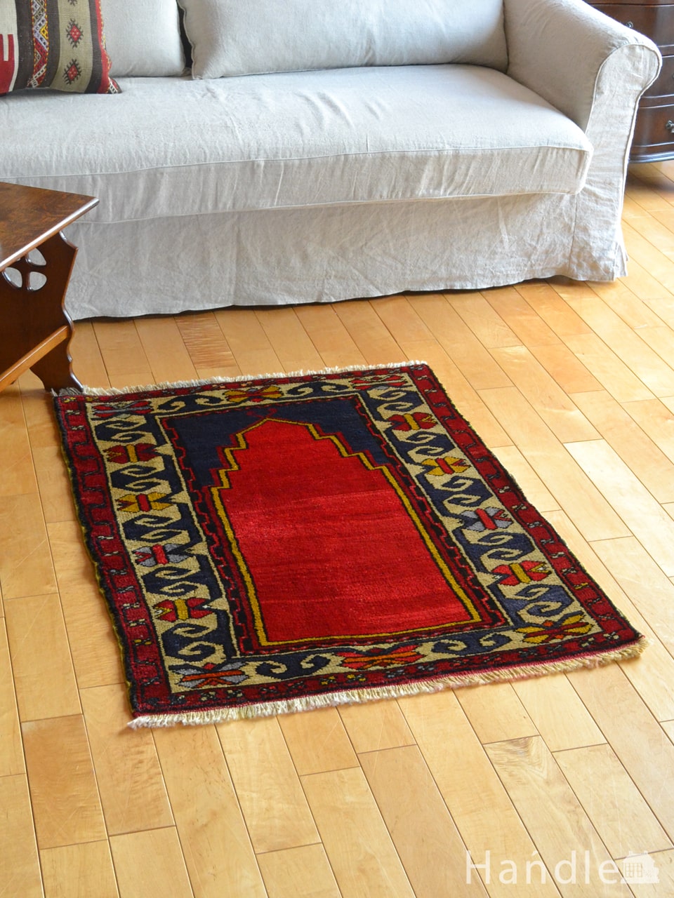 トルココンヤのおしゃれな絨毯、1点もののビンテージのトライバルラグ (m-5071-z)