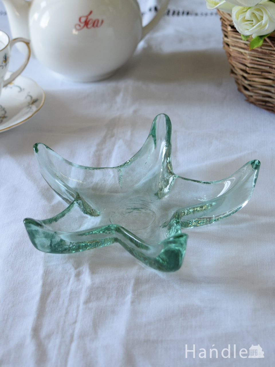 アンティークの傘と星の模様の皿3枚セット アンティークの傘と星の模様