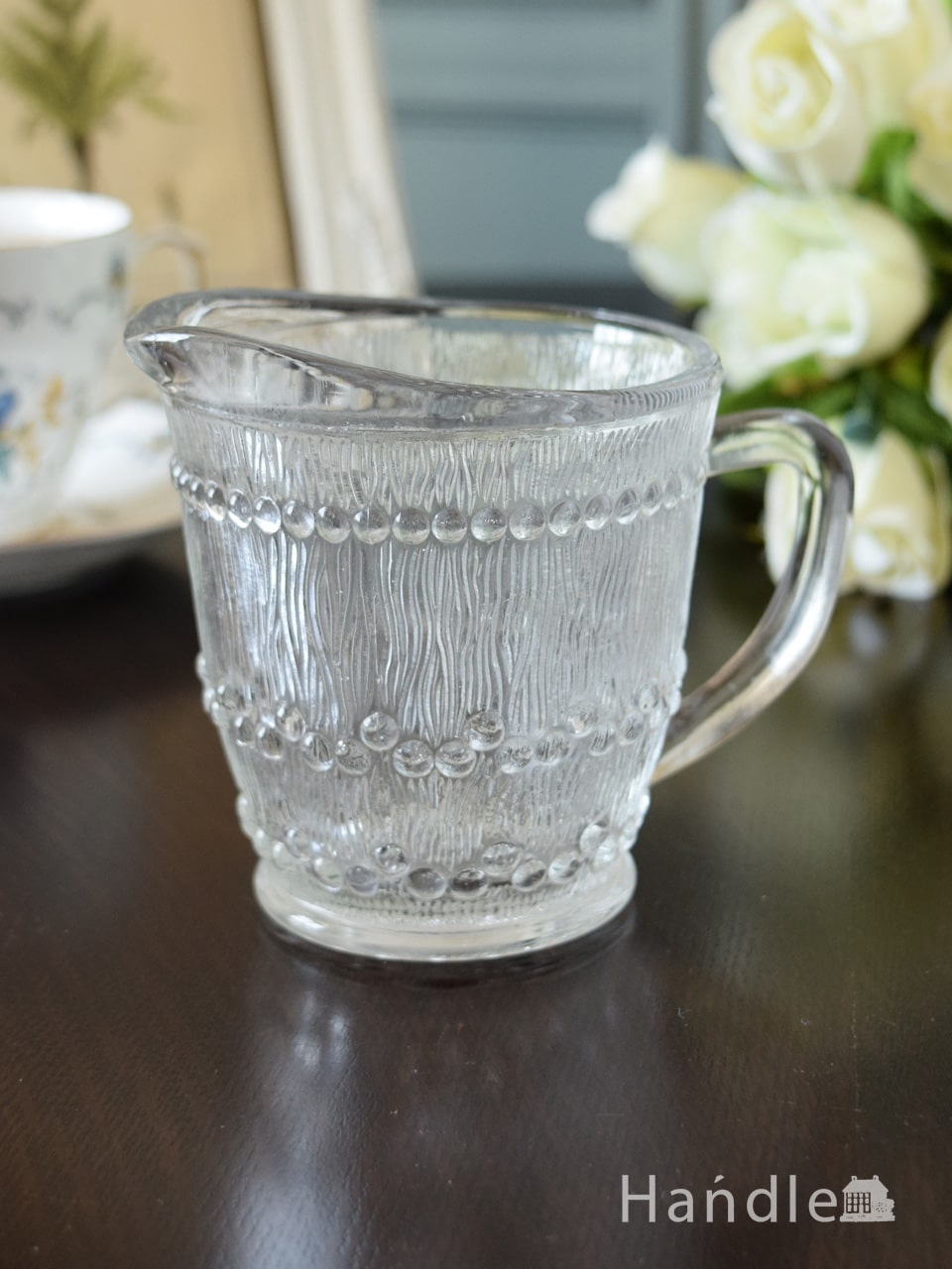 英国アンティークのガラス食器、プレスドグラスのおしゃれなミルクピッチャー (pg-7313)