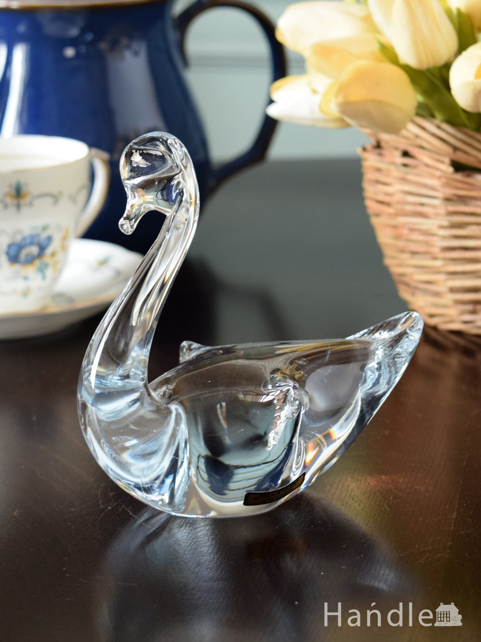 アンティークガラスのオブジェ、透明感が美しいスワンのプレスドグラス (pg-7462)