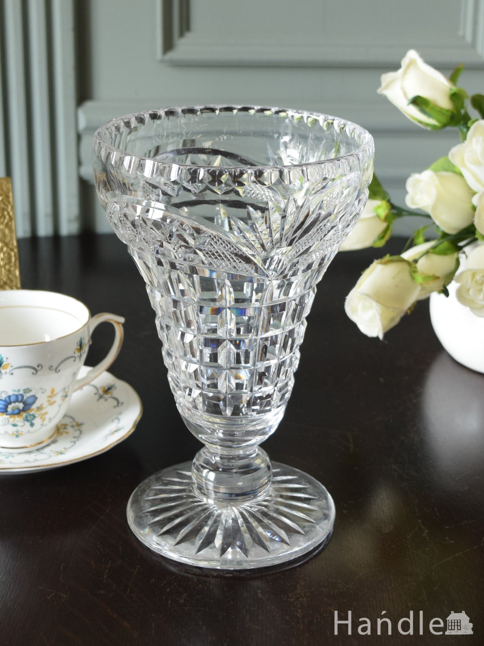 アンティークガラスのフラワーベース、イギリスのプレスドグラスの花瓶 (pg-7617)