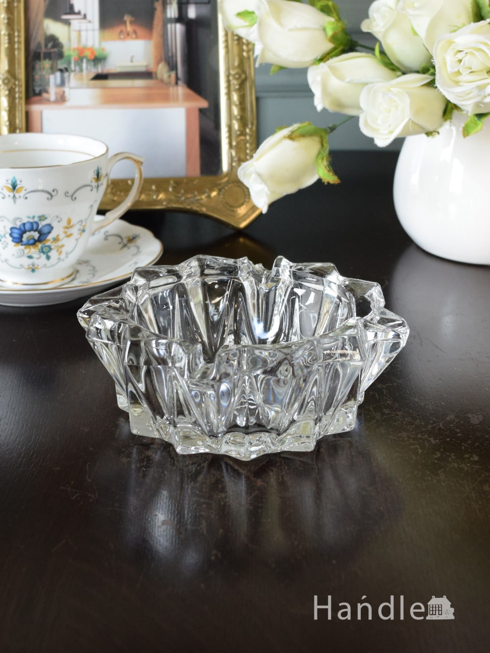 アンティークガラスの灰皿、イギリスで見つけたプレスドグラスのアンティーク雑貨 (pg-7565)