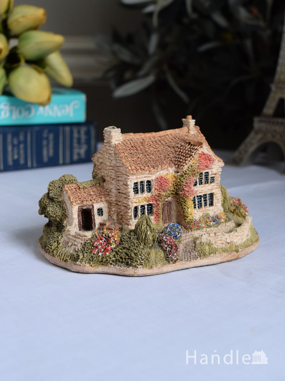 イギリスで誕生したミニチュアハウス、Lilliput Lane(リリパット