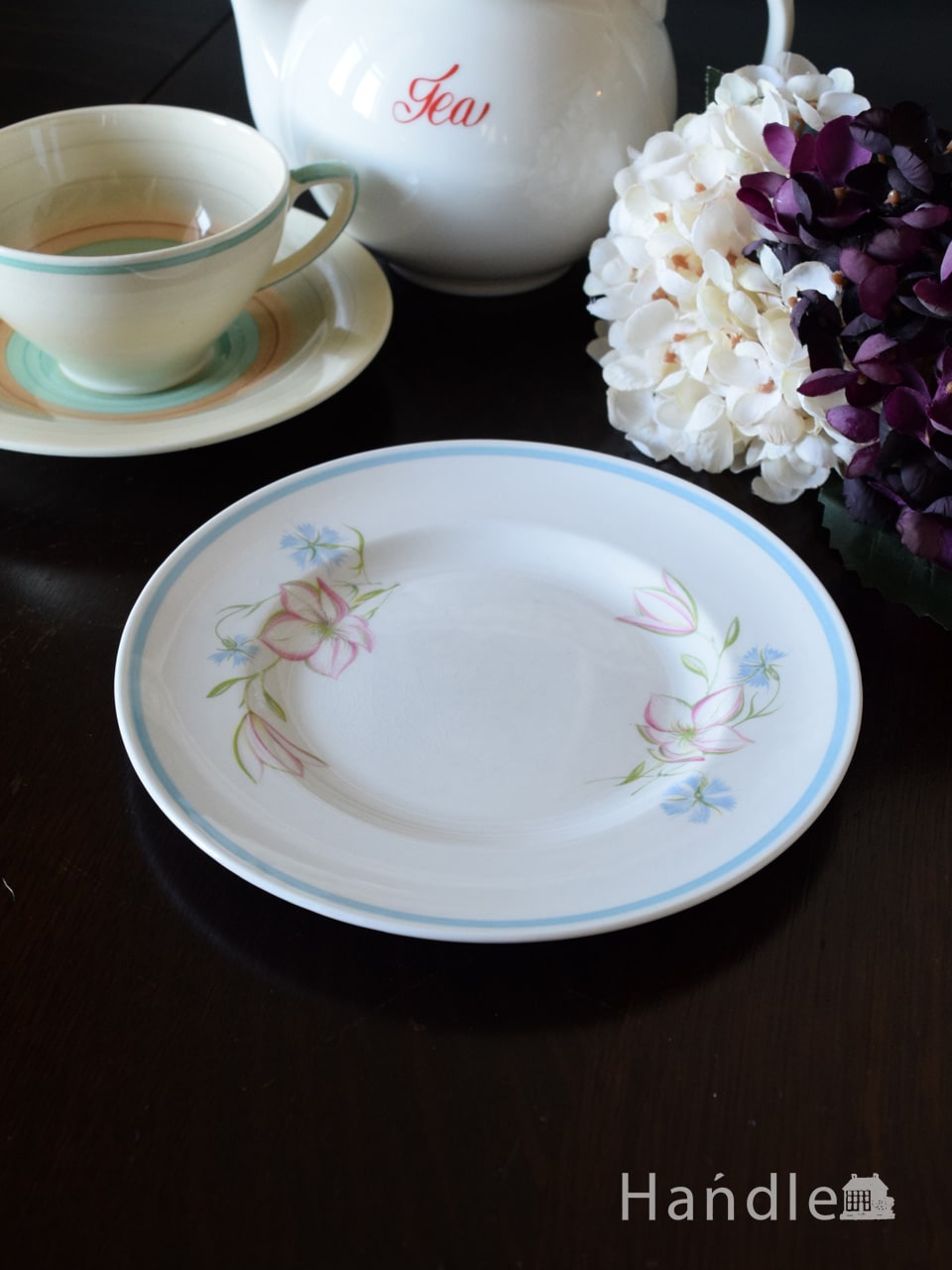 スージークーパー（Susie Cooper）のビンテージ食器、ピンクとブルーのお花のプレート (m-7235-z)