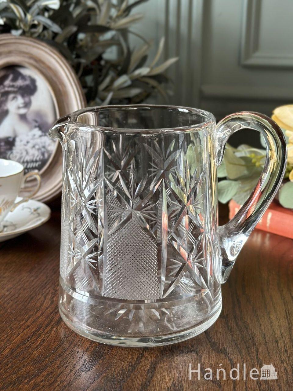 イギリスから届いたアンティークガラスのピッチャー、プレスドグラスのウォータージャグ (pg-8071)