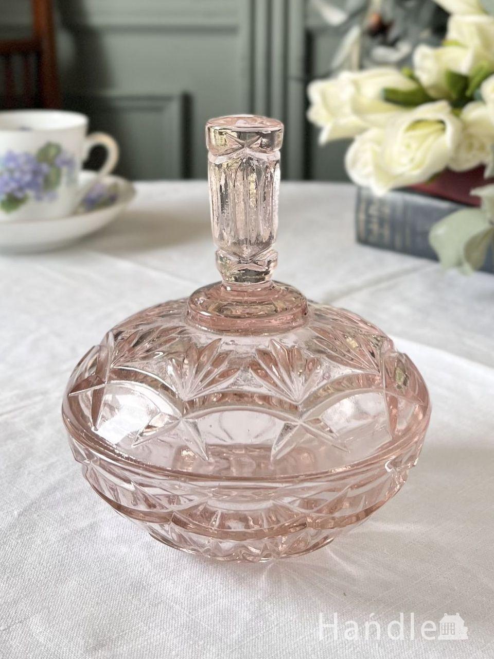 ピンク色のアンティークガラスの小物入れ、プレスドグラスのアンティークパフケース (m-9676-z)