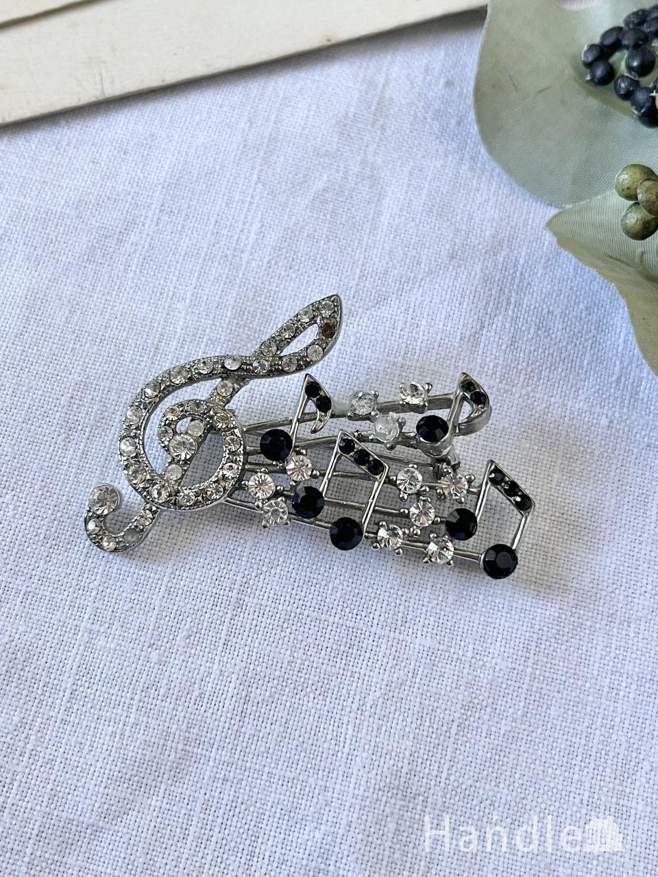 思わず口ずさみたくなる音符模様のブローチ、とっても可愛いビンテージのアクセサリー (h-1476-z)