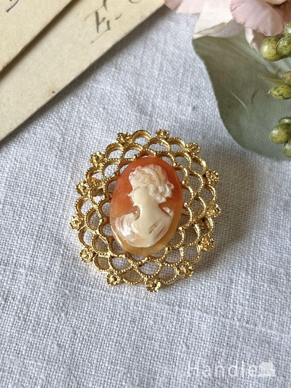 美しい女性の横顔が彫られたカメオのブローチ、イギリスから届いたアンティークの美しいアクセサリー (h-1491-z)