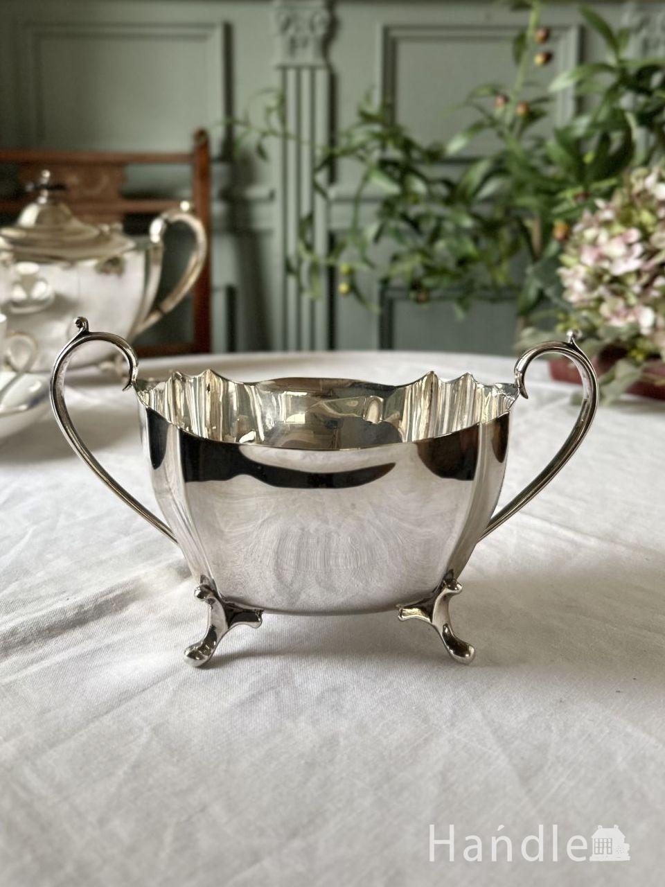 猫足がおしゃれなビクトリアンスタイルの器、シェフィールドのシルバープレートのシュガーボウル
