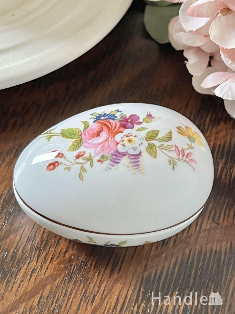 英国から届いたハマースレイ(Hammersley)の陶磁器、エッグ形のアンティークトリンケットボックス