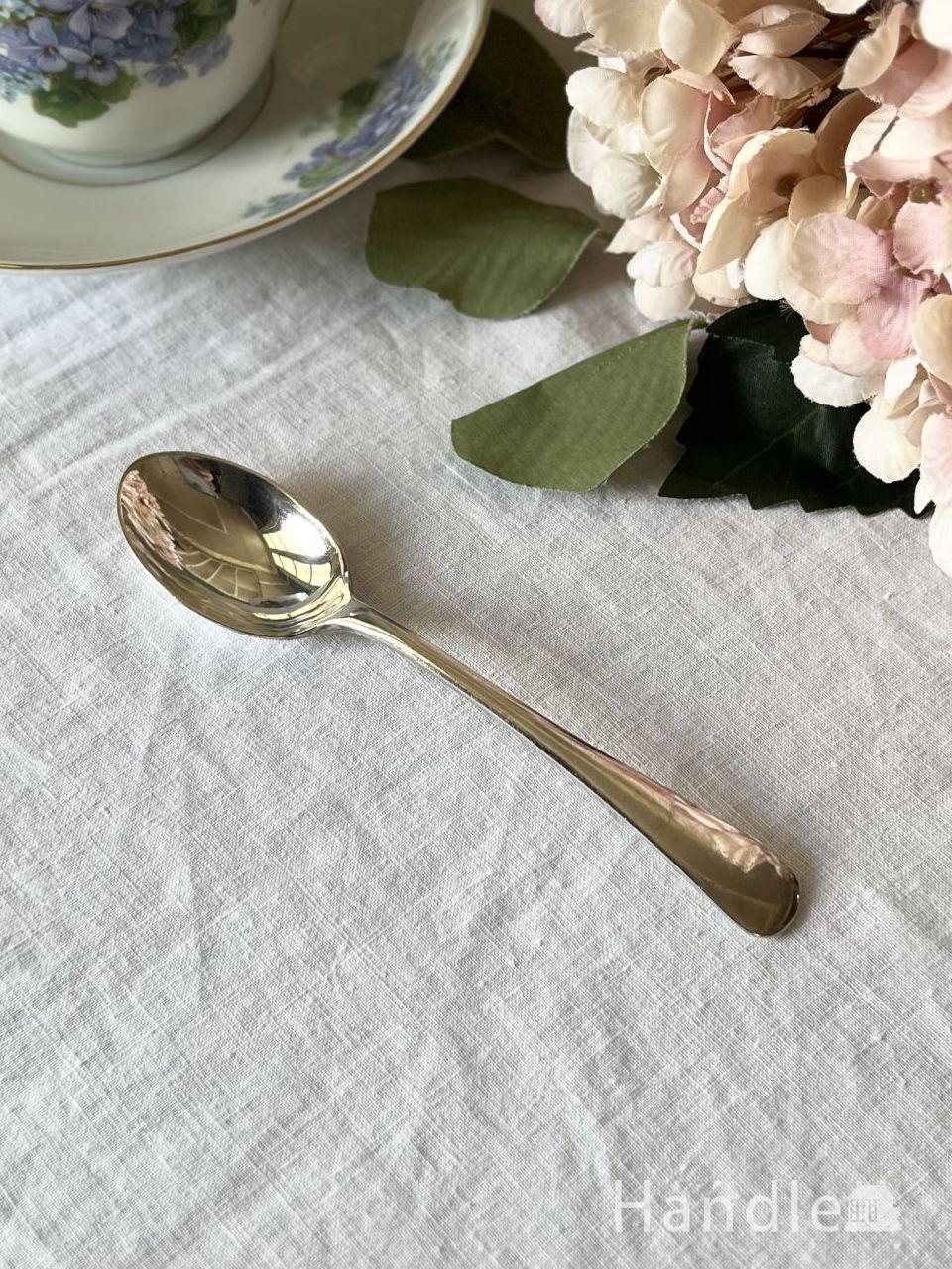 ウォーカー＆ホールの刻印が入った、英国最高級シルバープレートのアンティークスプーン