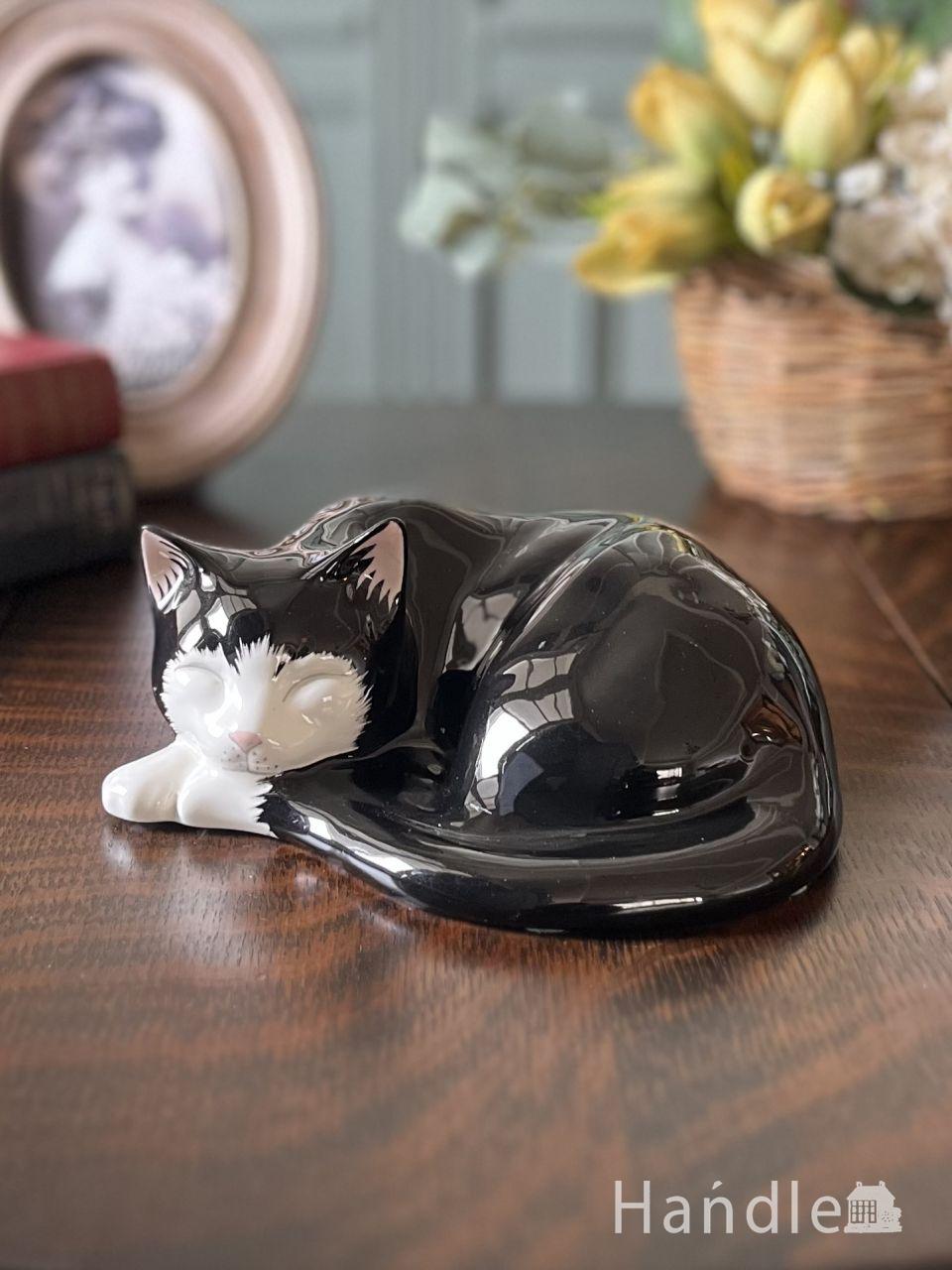 タキシード模様の可愛い猫ちゃんのフィギュリン、Just Cats のアンティーク置き物