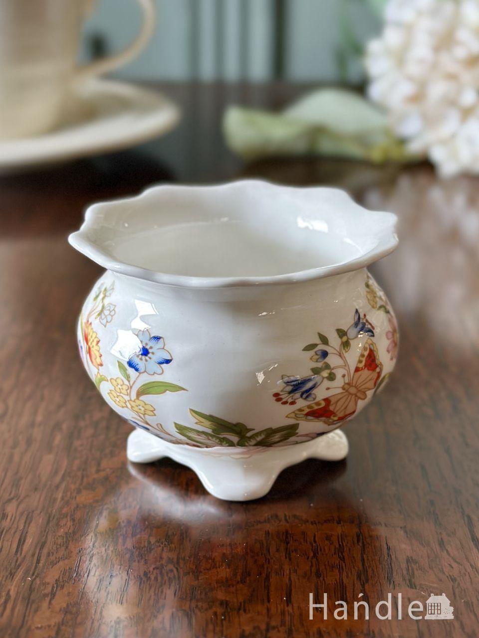 イギリスから届いたエインズレイの花瓶、コテージガーデン（COTTAGE GARDEN）のミニフラワーベース (m-10402-z)