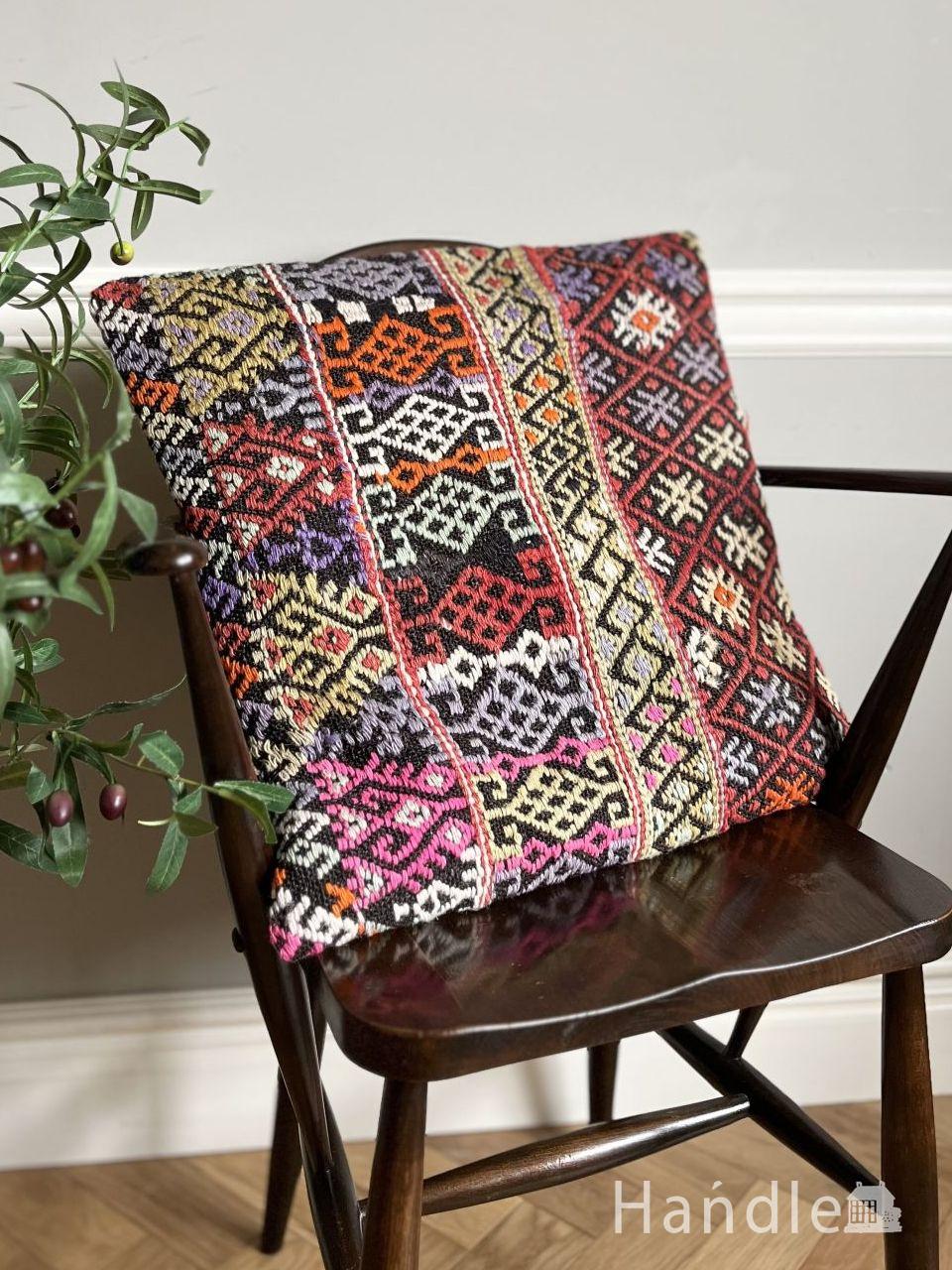 プトラック✕ドラゴンモチーフのオールドキリム、大判サイズのおしゃれなクッションカバー (m-9972-z)