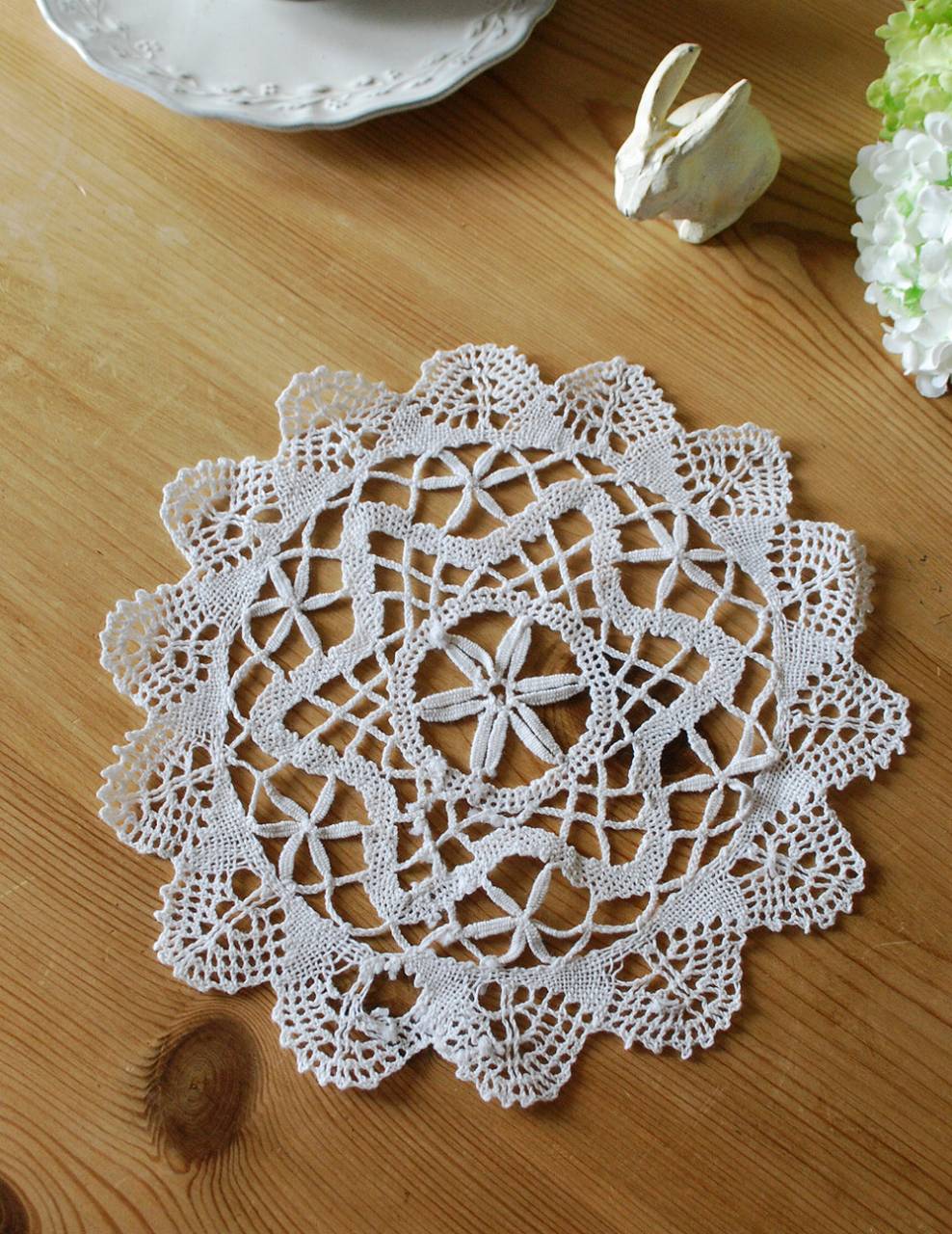 可憐なお花デザインのフランスアンティークドイリーレース (d-1250-z)