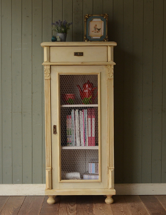 1930年代のアンティーク グリアージュ キャビネット（クリーム） (d-789-f-1)