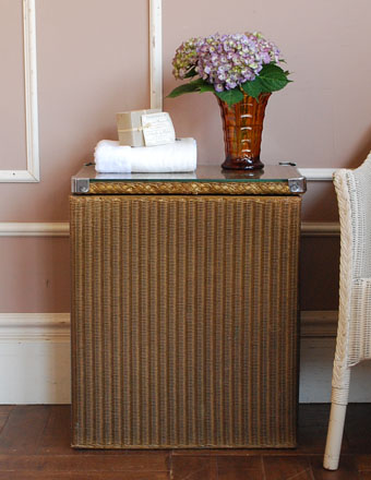 1940年代のアンティーク ロイドルームボックス （ゴールド） (d-829-f)