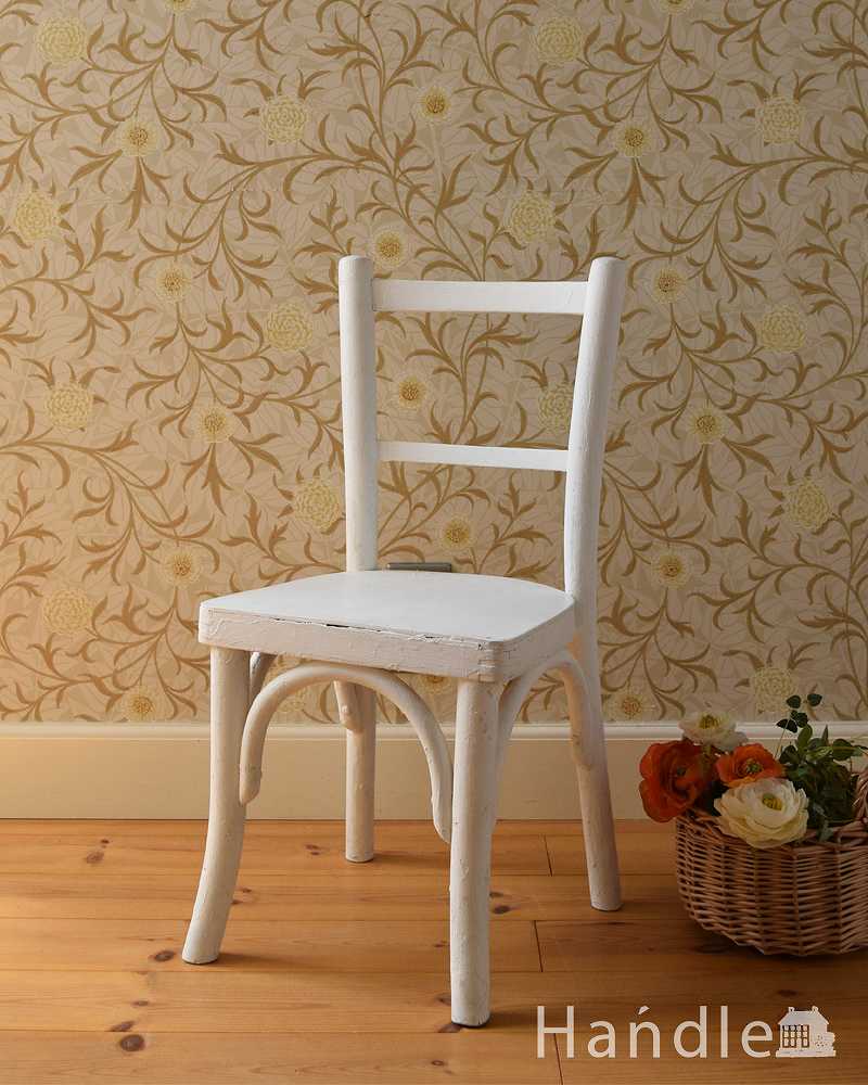 イギリスから来た小さなアンティーク椅子、真っ白のチャイルドチェア (d-913-c)