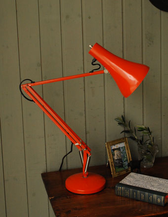 1960年代のアンティーク デスク ランプ アングルポイズ オレンジ E 314 Z 照明 ライティング
