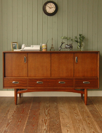 2012年12月14日にご成約済み。1970年代のG-PLAN アンティーク サイドボード (e-315-f)