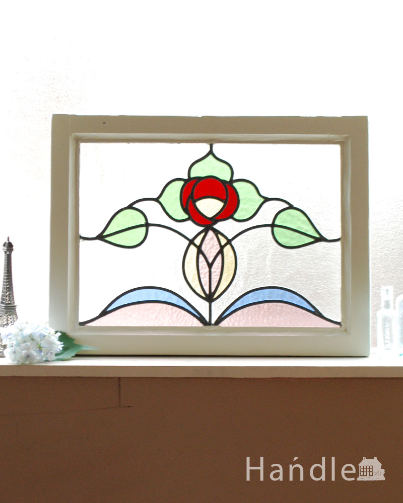 真っ赤なバラと透明感のあるリーフデザインのアンティークステンドグラス (g-998)
