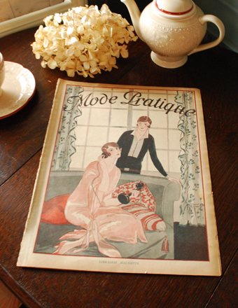 アンティークマガジン　アンティークフランス雑誌（ Mode Pratique 1925） (h-013-z)