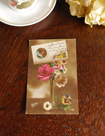 フランスから到着 美しいお花のアンティークポストカード(h-121-z