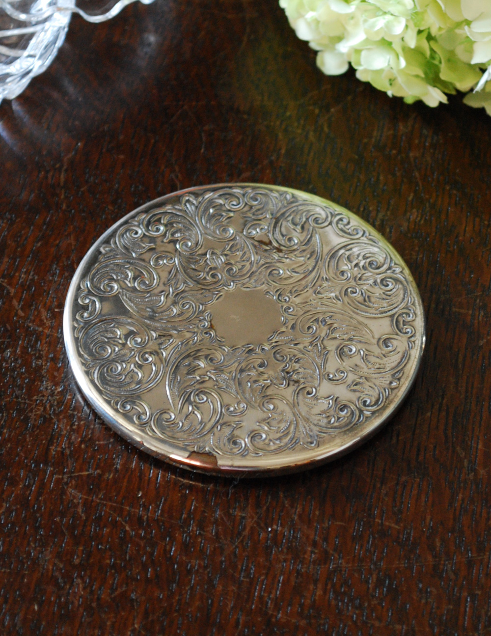 英国の銀雑貨、装飾が美しいアンティークシルバーのコースター(h-174-z)｜アンティーク雑貨