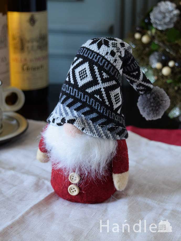 北欧のクリスマス人形、ノルディック柄の帽子を被った妖精トムテのオブジェ（黒）(cm-252)｜インテリア雑貨