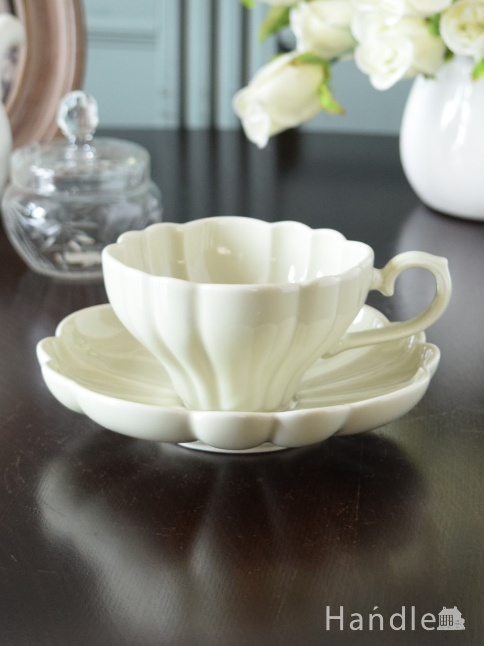 お花の形のおしゃれなカップ＆ソーサー、スタジオエムの食器（ルブケ・ペールグリーン）  (n22-122)