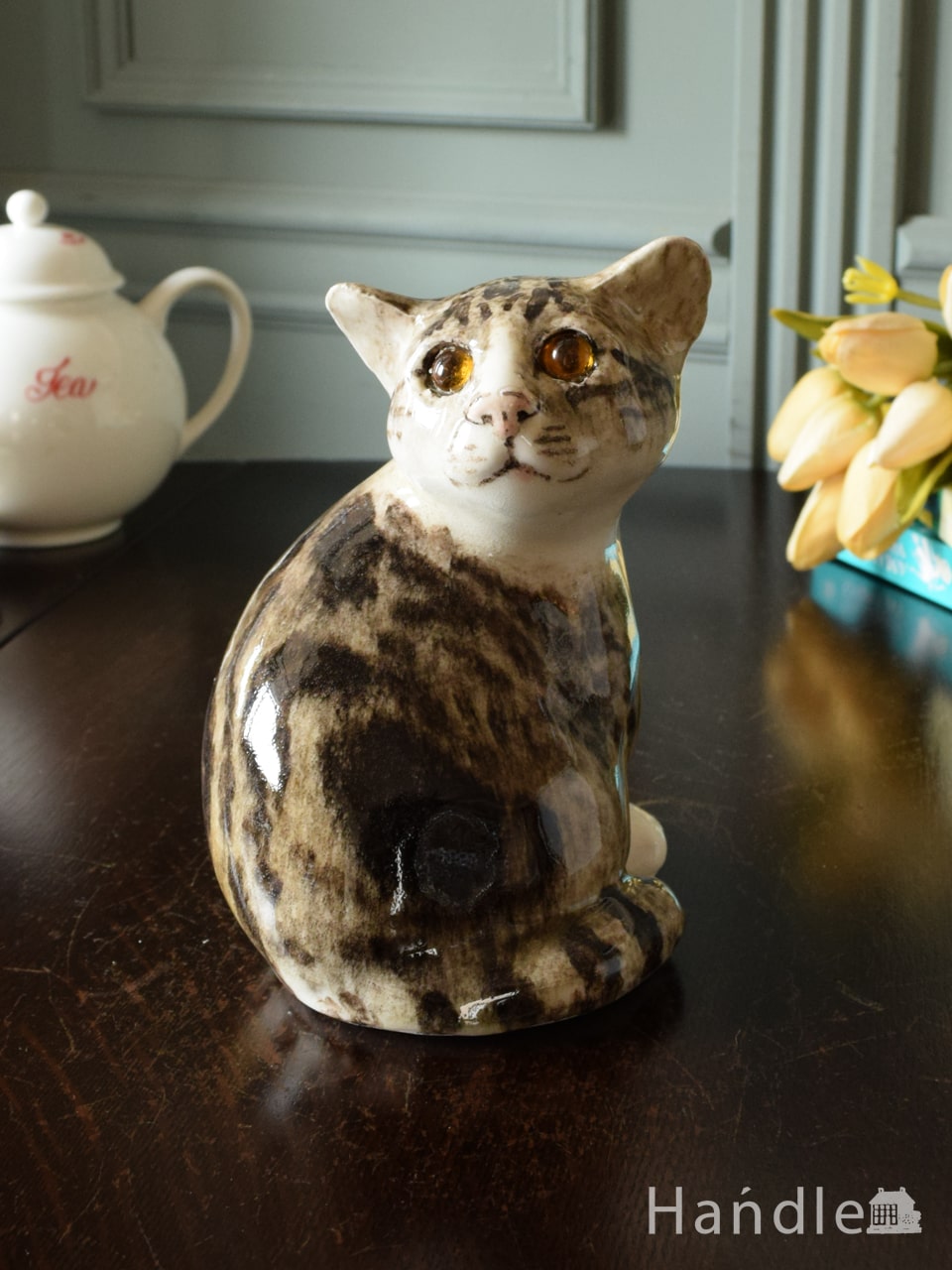 イギリスから届いた手作りの猫、陶磁器で出来たウィンスタンレイキャット（WINSTANLEY CAT） (m-6952-z)