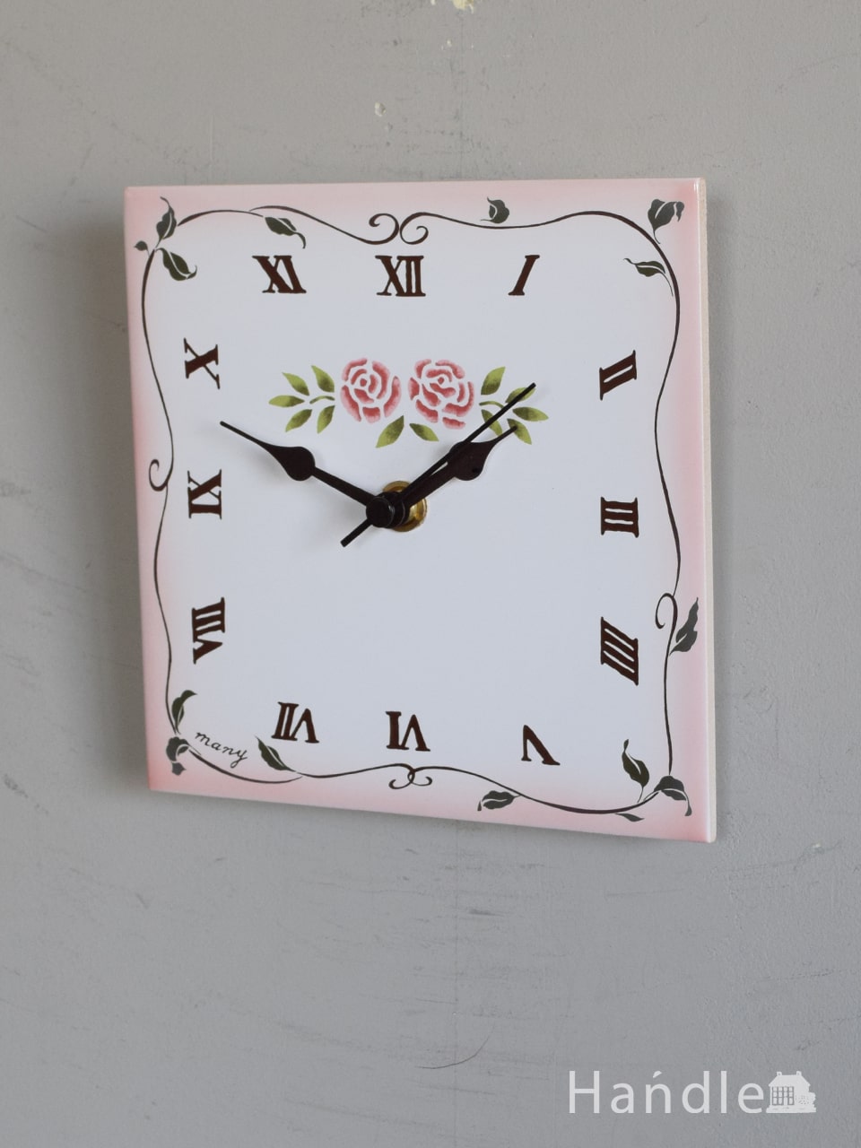 2輪のバラが描かれたレトロな文字盤のおしゃれな壁掛け時計（スクエア・STR） (n23-024)