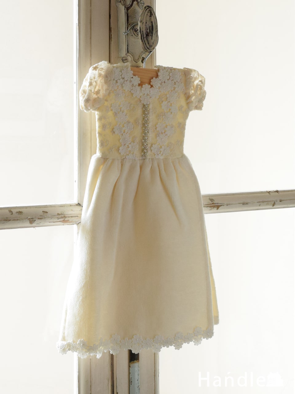 ドレスの形をした可愛いタオル、ハンガー付きのドレスタオル（cotton tulle） (n20-161)