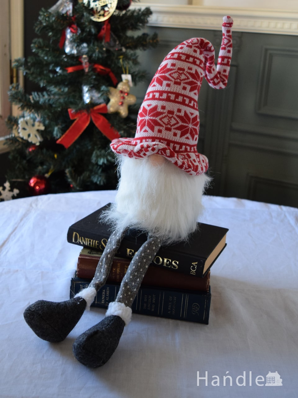 北欧のクリスマス雑貨、赤い帽子を被った妖精トムテの人形（ノルディック模様・ハットL） (cm-300)