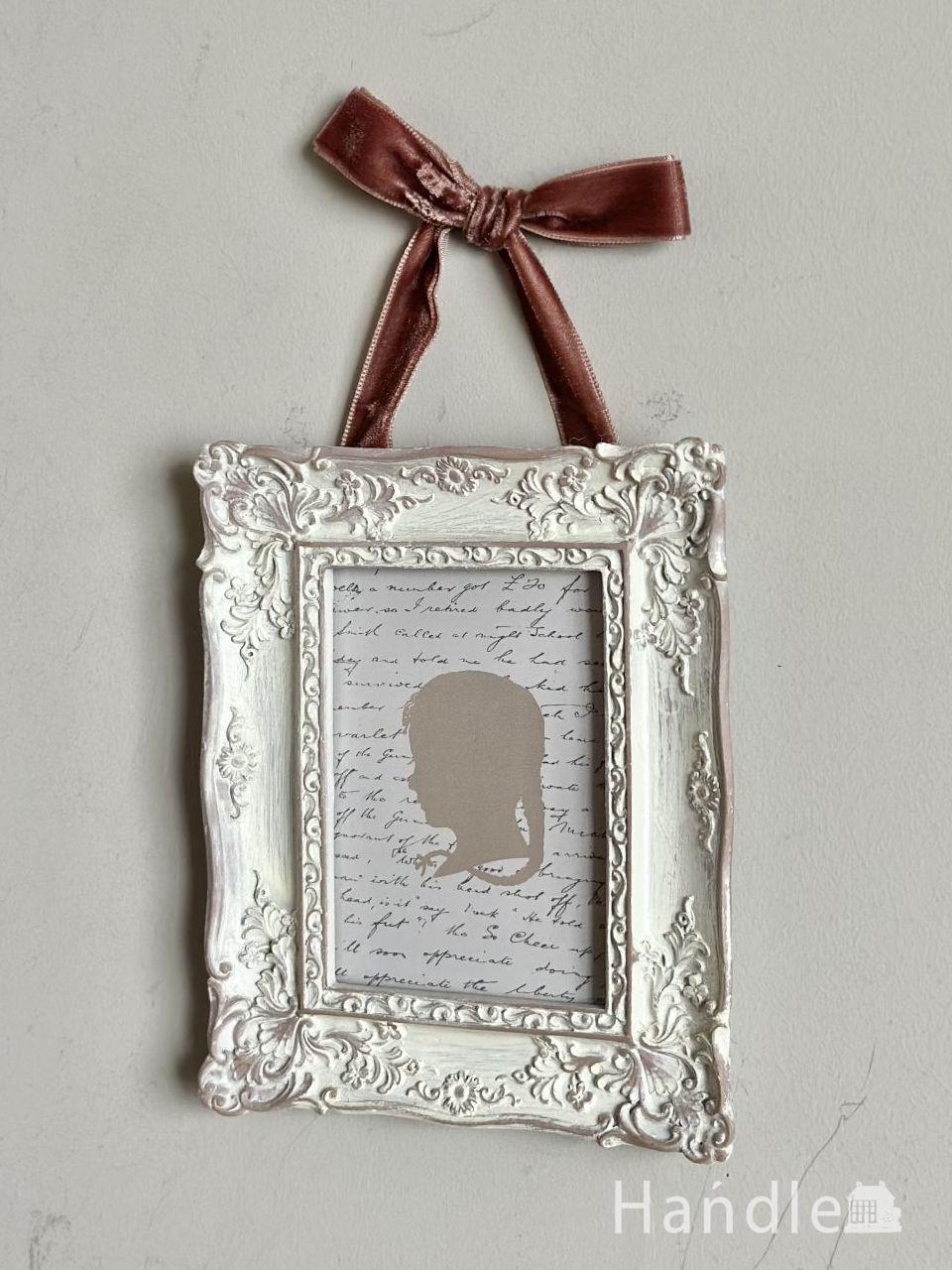 可愛いリボンが付いた写真入れ、フランスアンティーク風の壁掛けフォトフレーム(縦型) (n20-426)