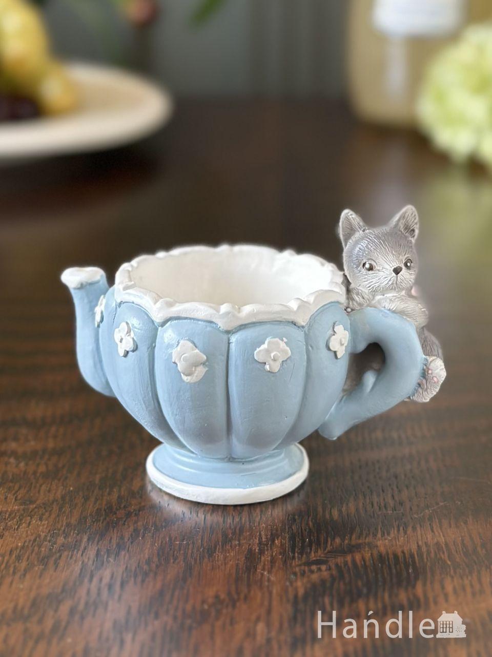 とっても可愛い猫ちゃんのフラワーポット、ティーポットの形をした可愛い花器(BL)