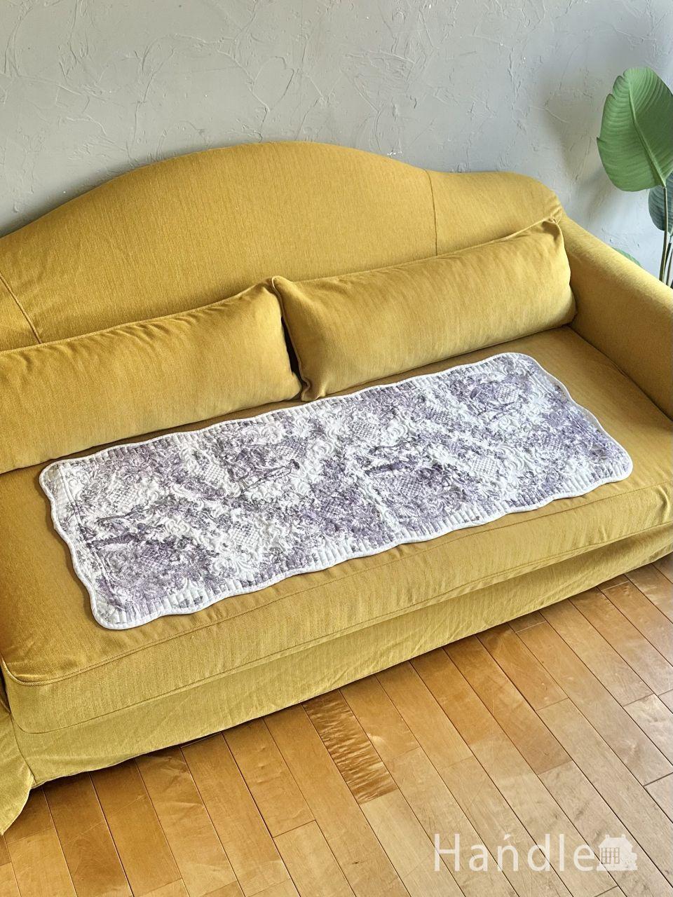トワルドジュイのおしゃれなマット、リバーシブルタイプのキルトマット50✕120cm