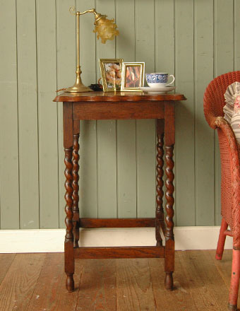 アンティーク オケージョナル テーブル (j-102)