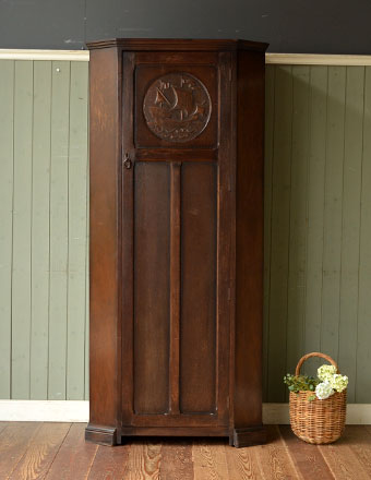 英国スタイルのアンティーク家具、オーク材のワードローブ (j-1043-f)