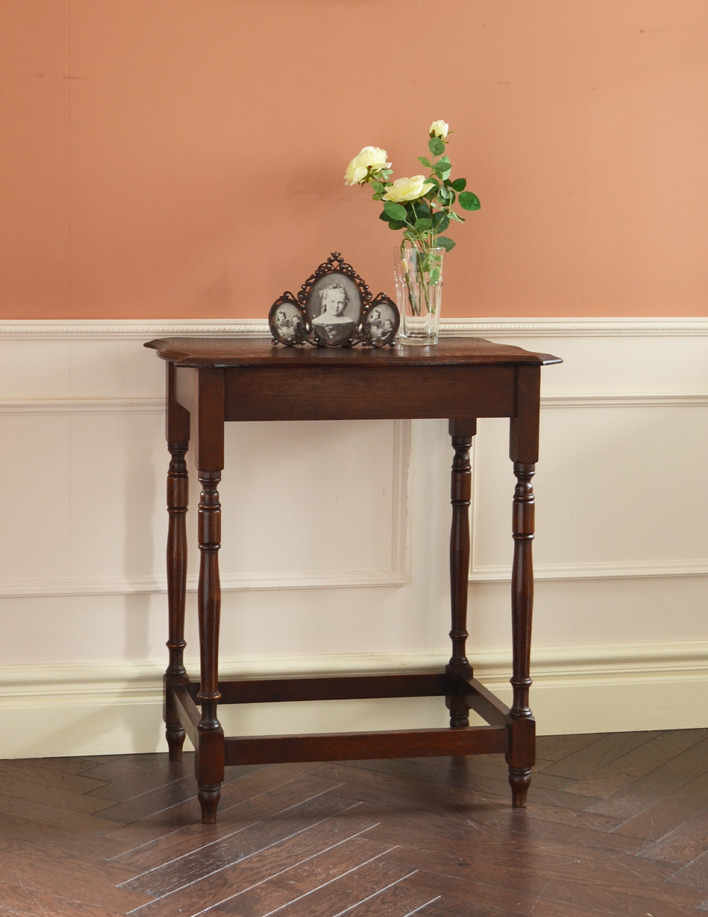 イギリスのアンティーク家具、便利なオケージョナルテーブル（花台） (j-1257-f)