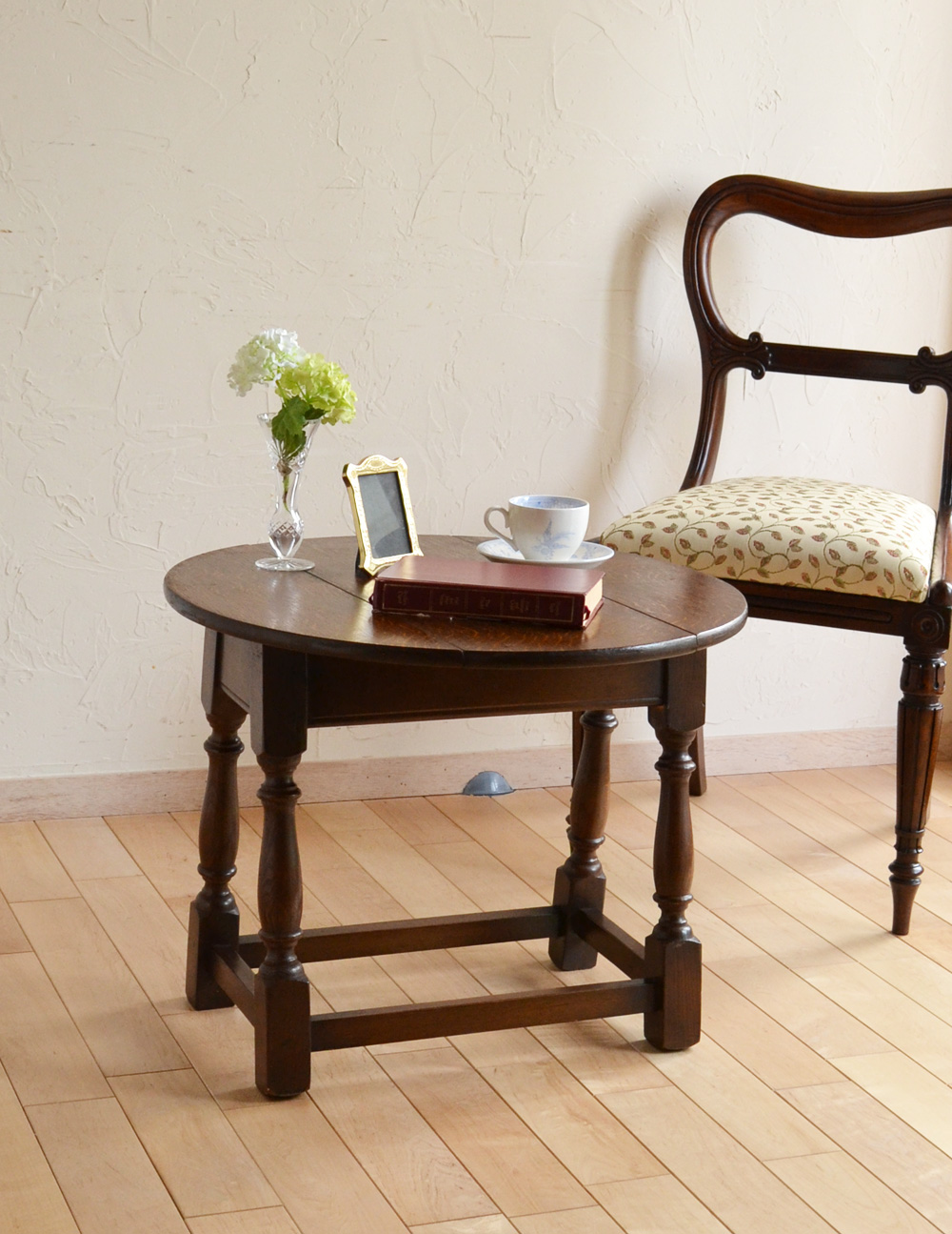 便利なアンティーク家具、小さなゲートレッグテーブル（伸張式テーブル） (j-1331-f)