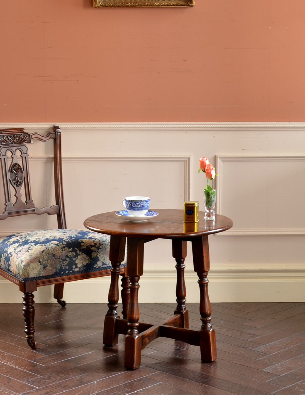 英国スタイルのアンティーク家具、コンパクトなオケージョナルテーブル (j-1400-f-1)