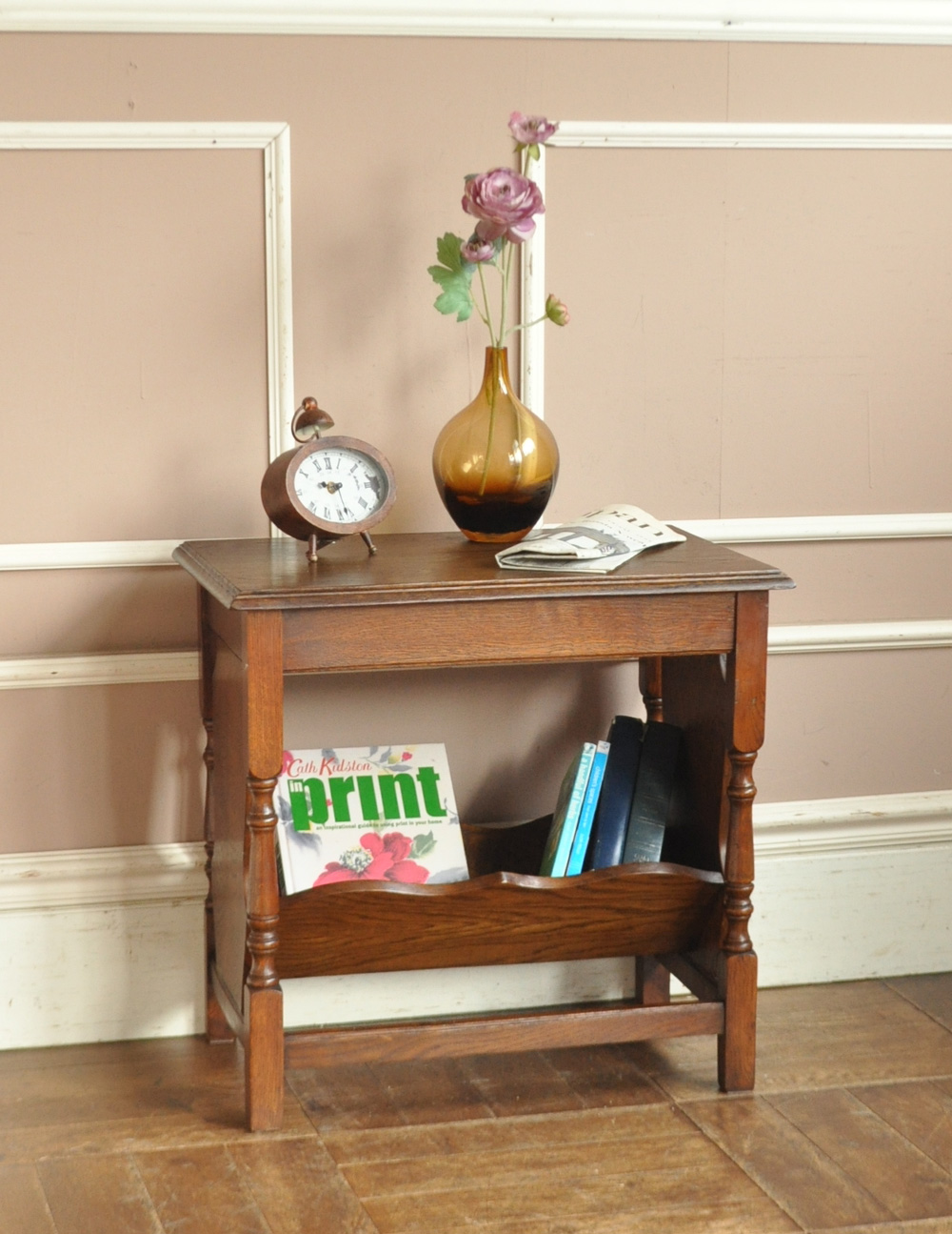 イギリスの小さなアンティーク家具、新聞を入れる木製のマガジンラック (j-1401-f)