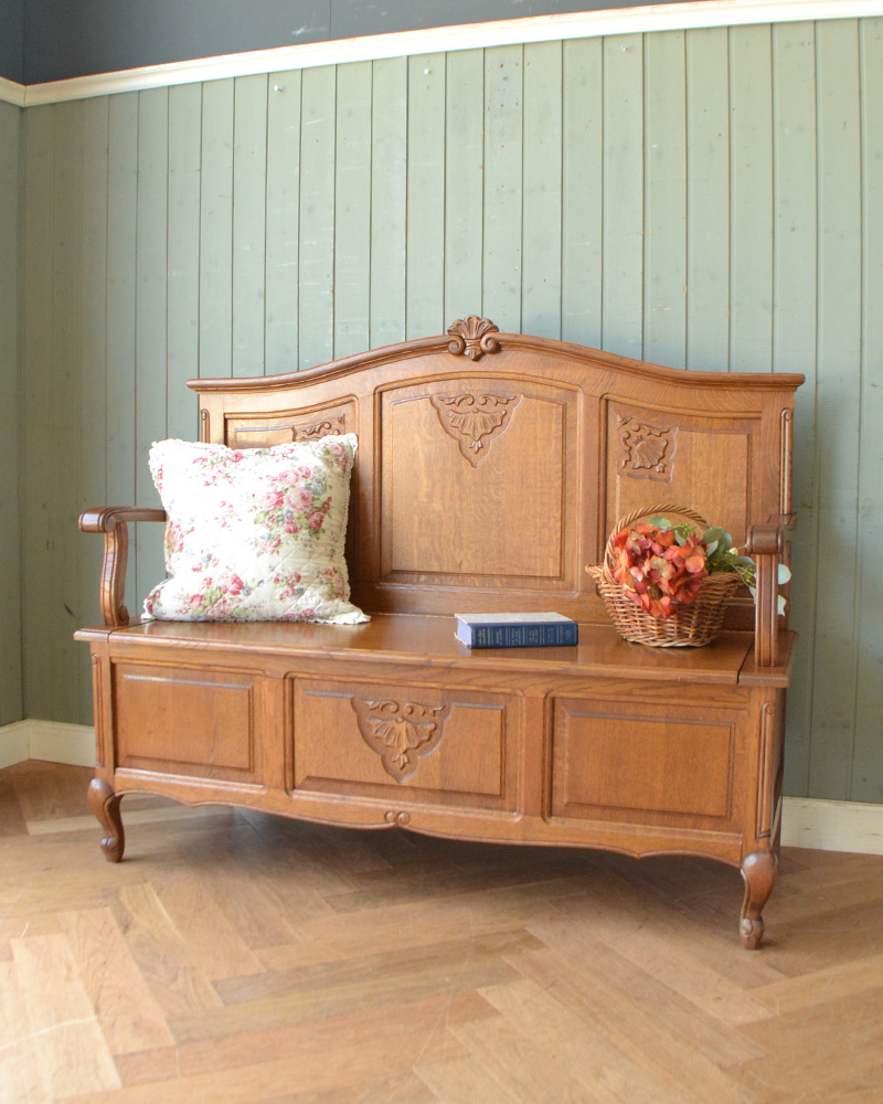 フランスの素敵なアンティーク家具、木製のベンチボックス